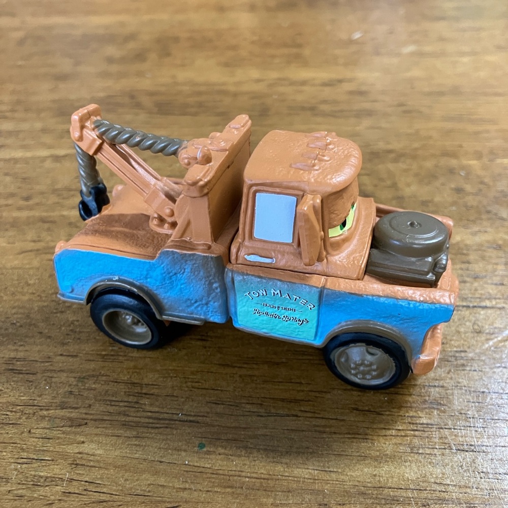 Mater Tonies